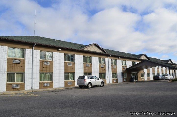 Grand Inn Motel Moorhead Exterior photo